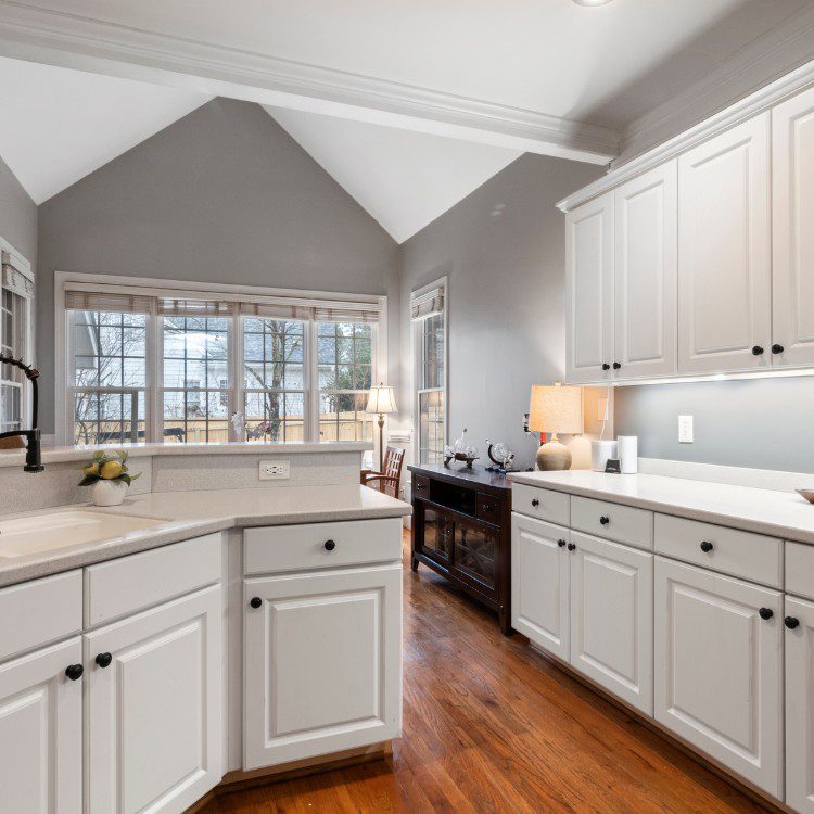 Custom Cabinetry & Remodeling in Kingston, WA to Gig Harbor, WA Custom Cabinetry & Remodeling in Kingston, WA to Gig Harbor, WA